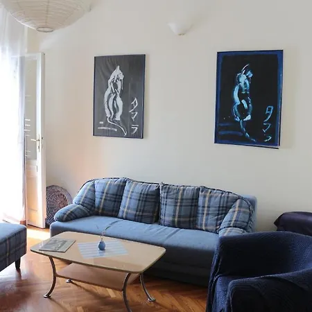 Apartman Market