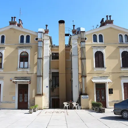Apartman Market